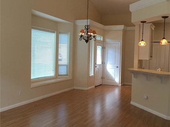 5th image of 8001 NE 22nd St