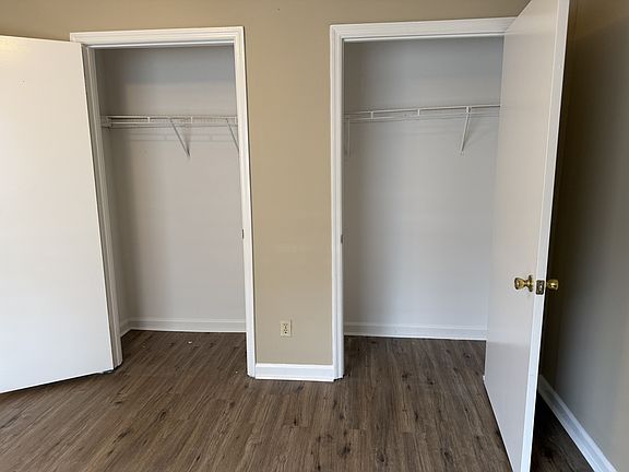 5th image of 2636 7th St SE