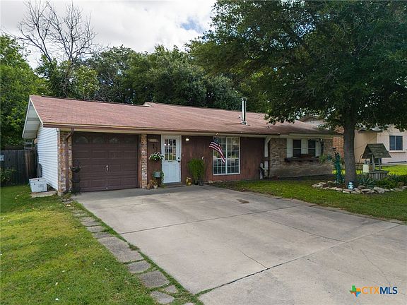 3rd image of 1003 Westover Dr