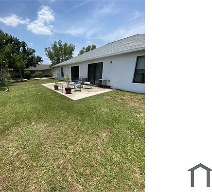 1st image of 1407 SE 8th Pl