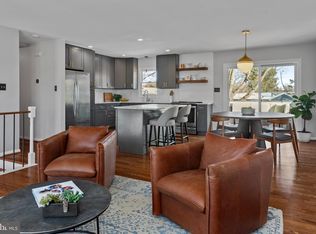 86 Great Lake Dr, Annapolis, MD 21403
