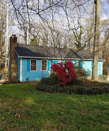 3rd image of 727 Ascot Dr