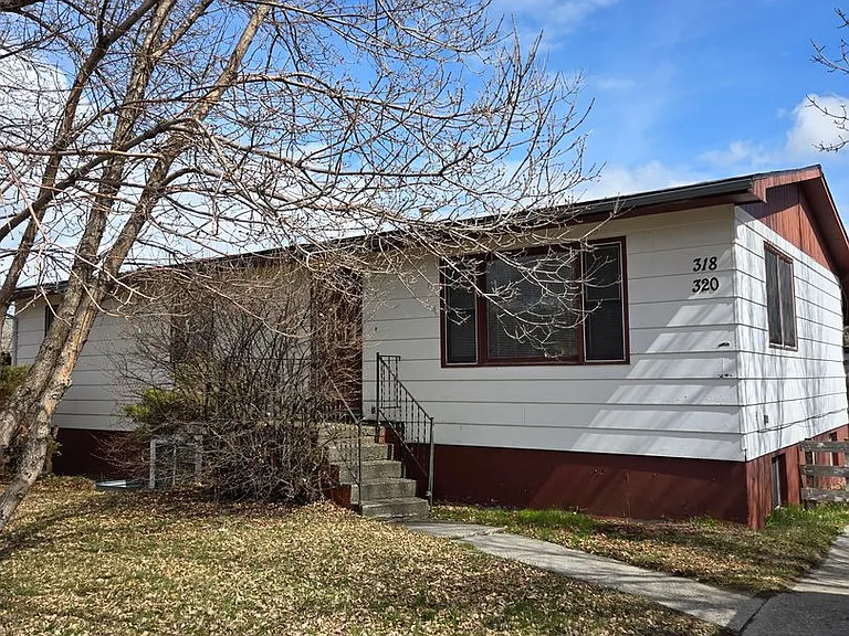 318 & 320 N 19th Ave — Photo 1