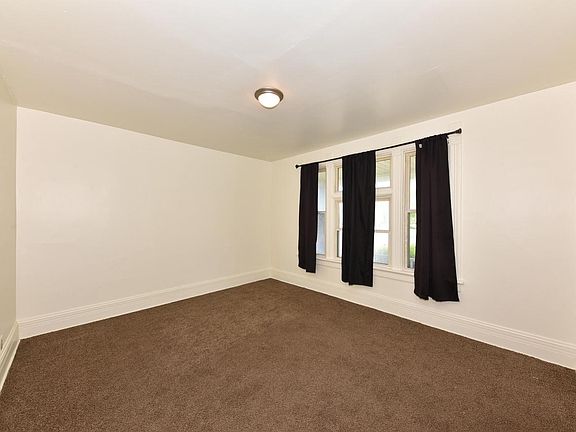 3rd image of 3935 N Palmer STREET