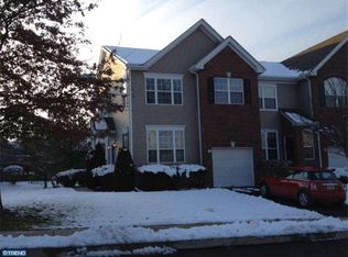 95 Dispatch Dr, Washington Crossing, PA 18977