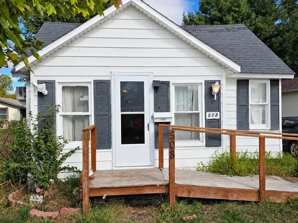 508 E Oak St, Rensselaer, IN 47978
