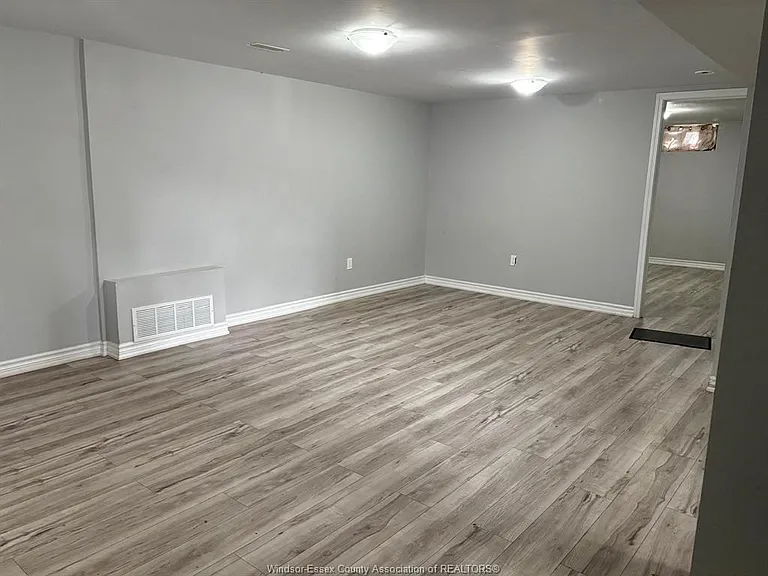 3580 McKay Ave #LOWER — Photo 5