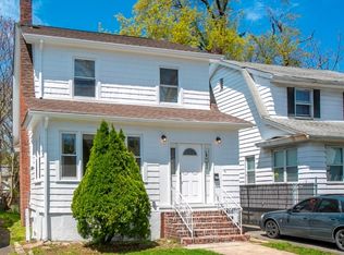 27 Irving St, East Orange, NJ 07018