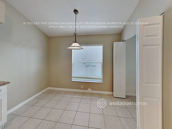 3rd image of 2726 Bradfordt Dr
