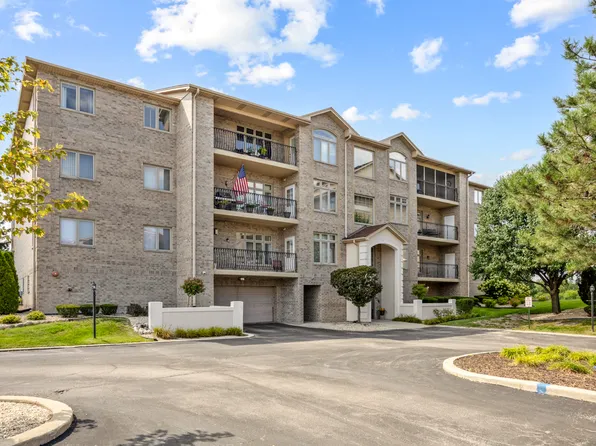18650 Pine Lake Dr APT 1D, Tinley Park, IL 60477