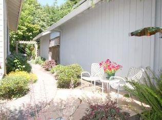 147 Saint James Dr, Sonoma, CA 95476