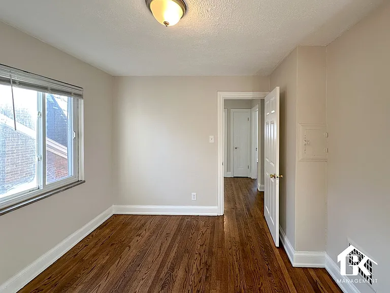 16182 Greenlawn St — Photo 35