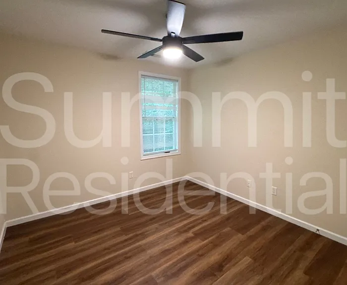 1210 Ot Wallace Blvd — Photo 15