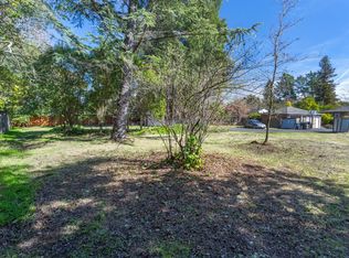 565 Silva Ave, Santa Rosa, CA 95404