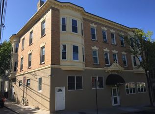 108 Central St #3A, Somerville, MA 02143