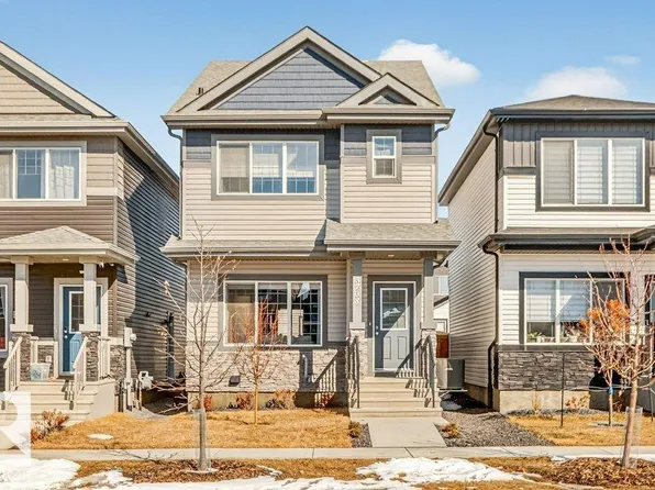 3708 42nd Ave, Beaumont, AB T4X 1E9