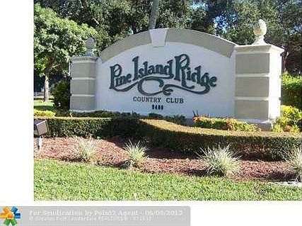 1st image of 9235 Lagoon Pl APT 101