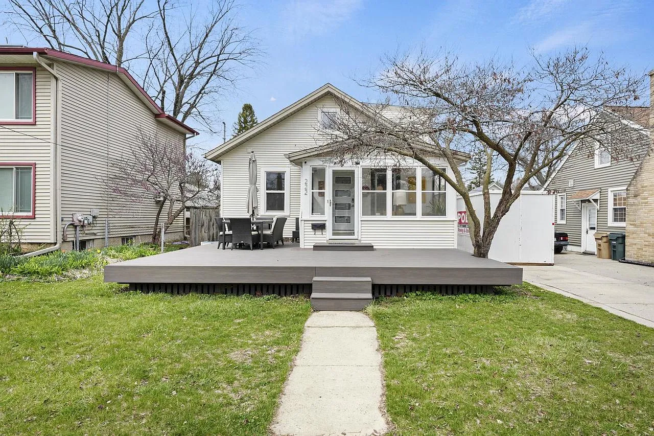222 Potter Street photo 1