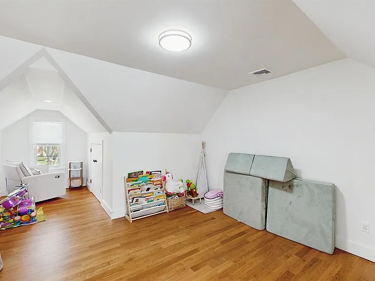 170 Wetherill Rd — Photo 15