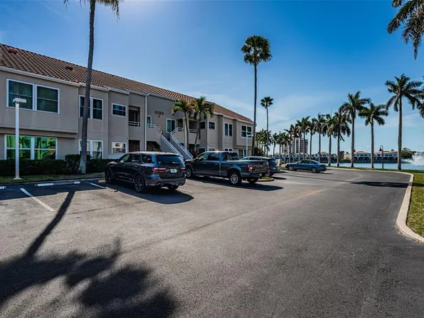 6080 Bahia Del Mar Cir APT 112, Saint Petersburg, FL 33715