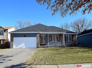 7550 Brummond Dr, Lincoln, NE 68516