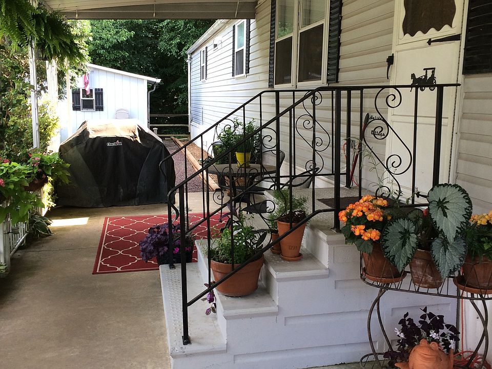 1st image of 84 Southwick Dr