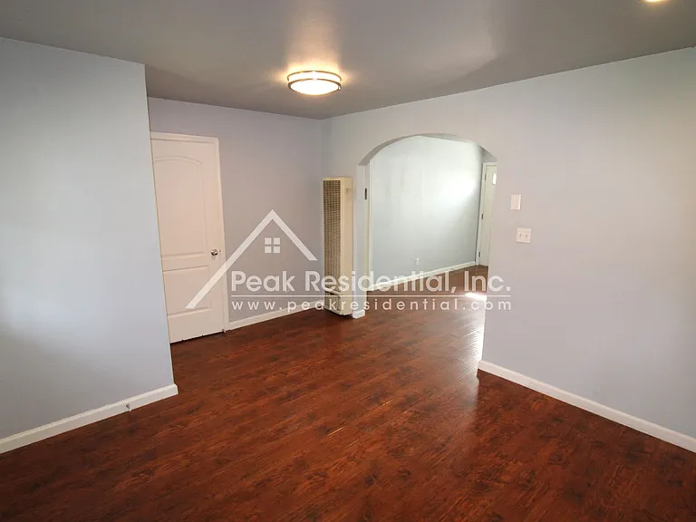 5914 Del Campo Ln — Photo 7