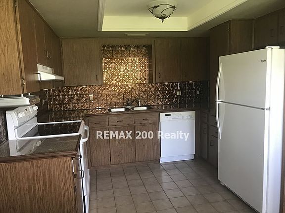 5th image of 5021 Natalie St