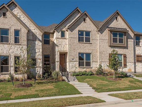 2nd image of 304 Tottenham Ct