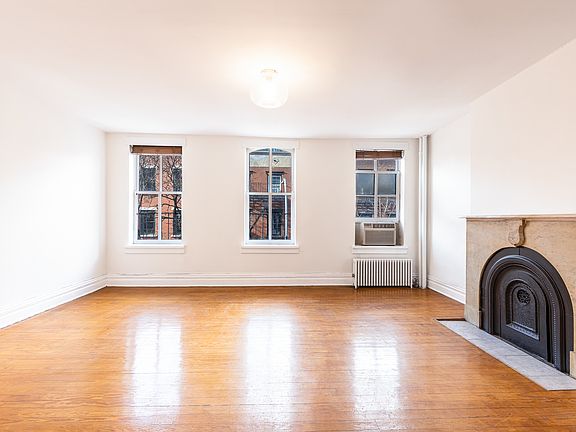 2nd image of 375 Bleecker St #3F