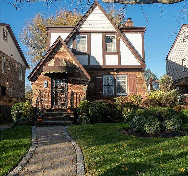 1st image of 84-56 251st St