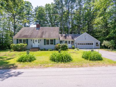 14 Lawn Avenue, Cumberland, ME, 04021