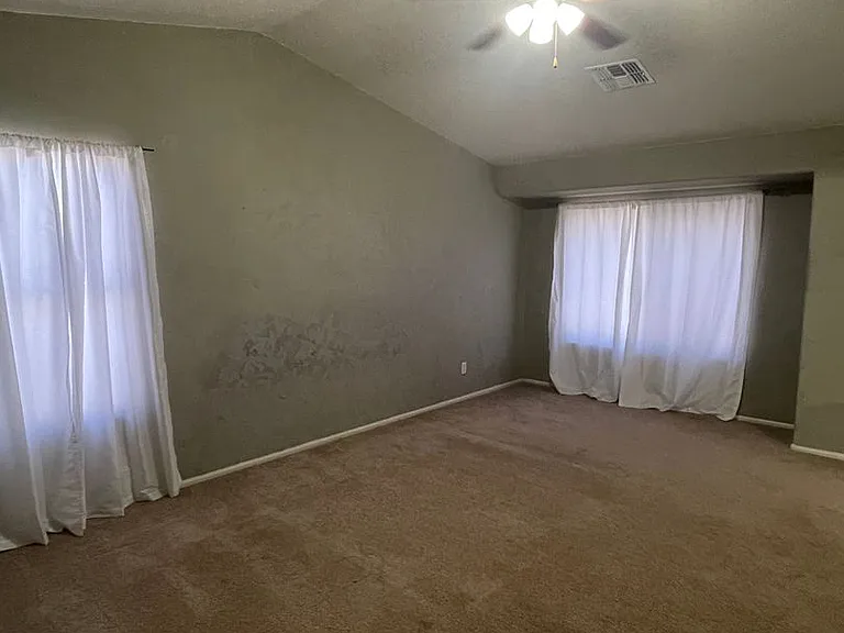 12411 W Rancho Dr — Photo 11