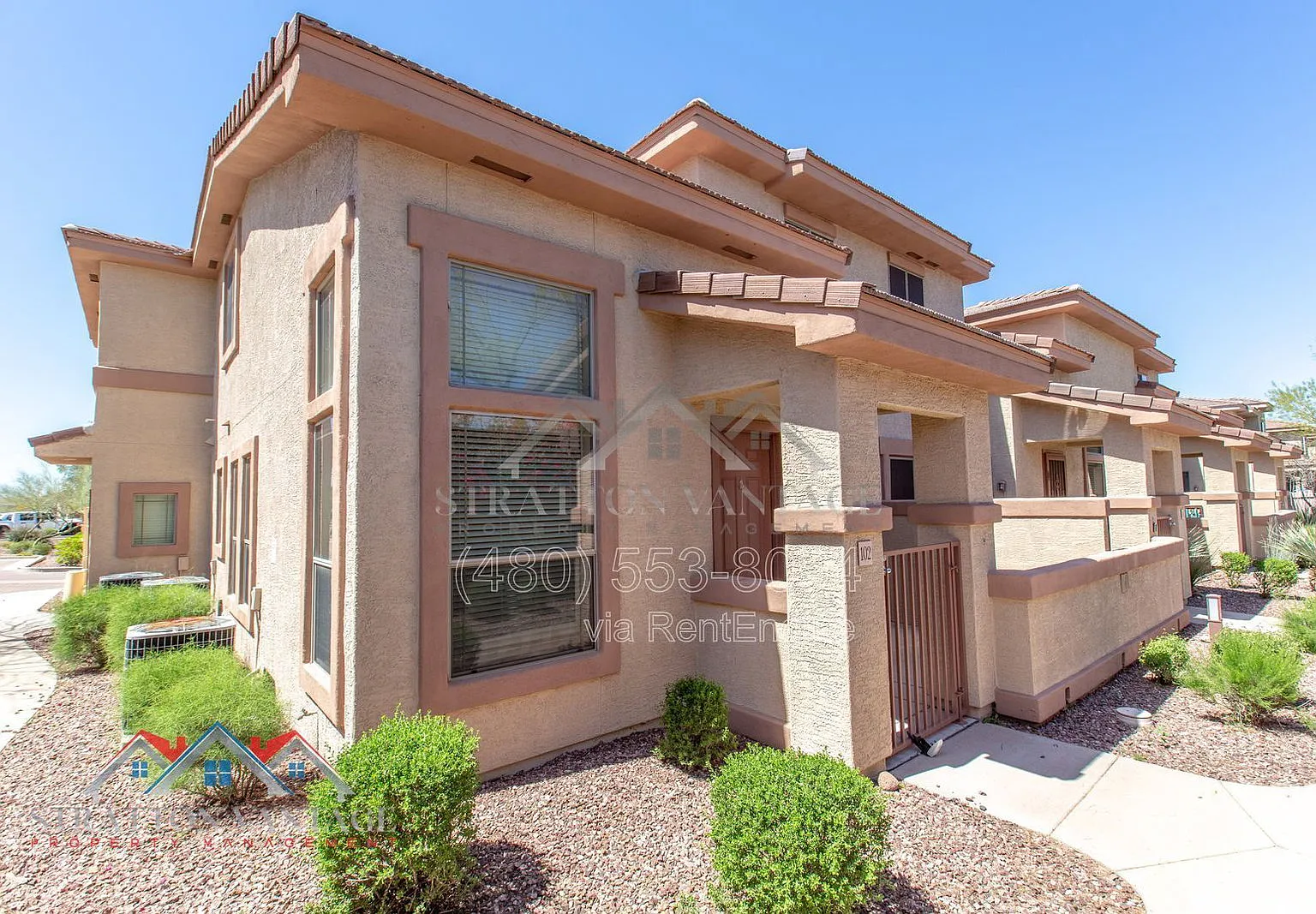 2 bed, 2.5 bath, 1325 sqft, $1,650 — Photo 2