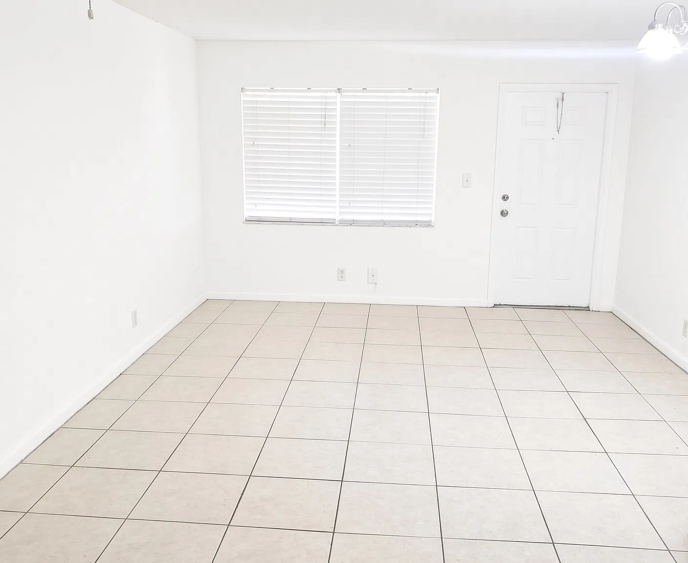 978 Pompano — Photo 4