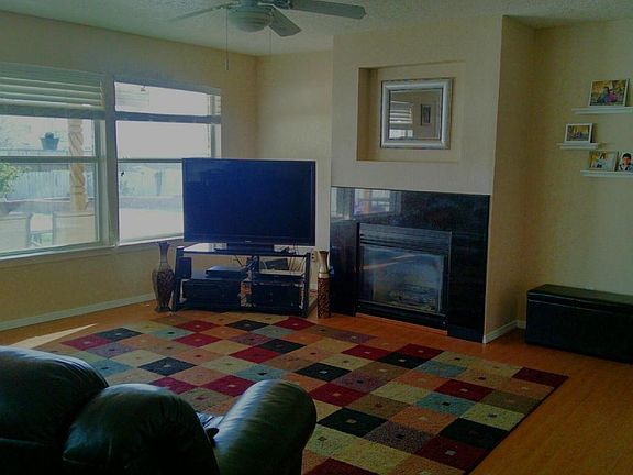 3rd image of 1408 Somerset Dr NW