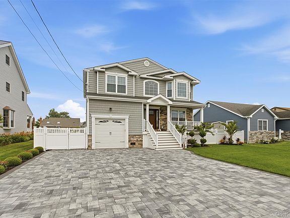 5th image of 30 Berger Avenue