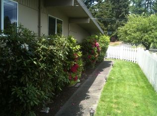 6635 NE 191st St, Kenmore, WA 98028