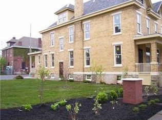 1039 E Main St, Columbus, OH 43205