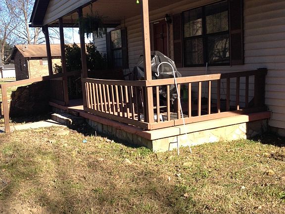 2nd image of 1805 Wayne Ave