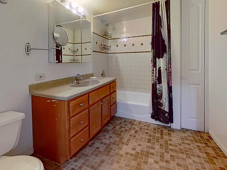 3243 N. Southport — Photo 8