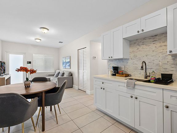 4th image of 1286 NE 109th St #2