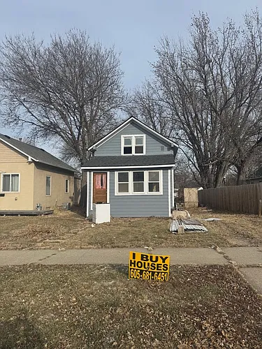 1428 E 4th St Photo 1