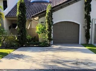 11438 SW 86th Ln, Miami, FL 33173