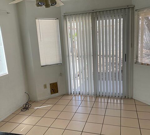 2nd image of 1429 Lilac Breeze Cir