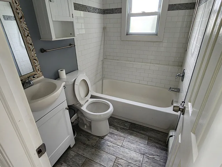 11 Laurel St — Photo 11
