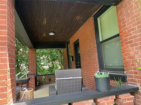 4th image of 5758 Lantana Ave
