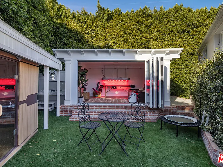 17503 Rancho St — Photo 15