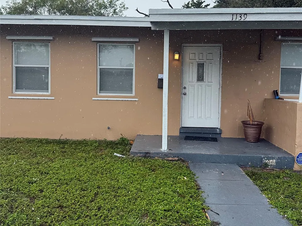 1139 NW 9th Ave