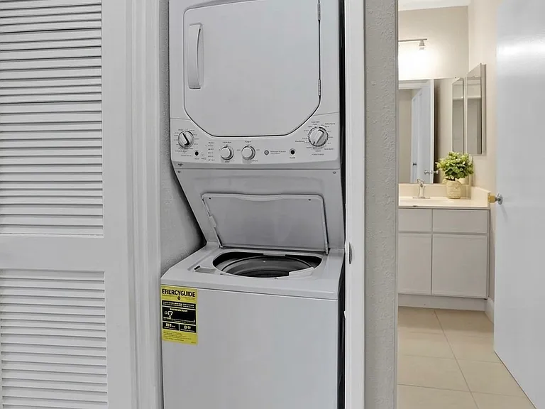 Washer & Dryer